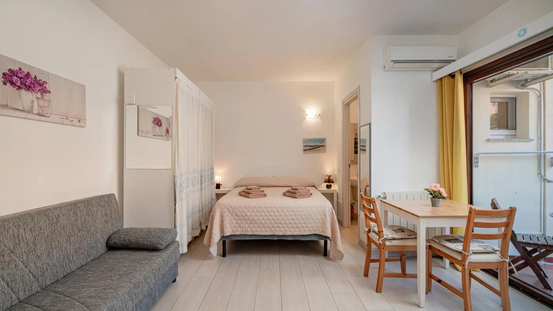 Appartamento Studio's Pavese Olbia Italia