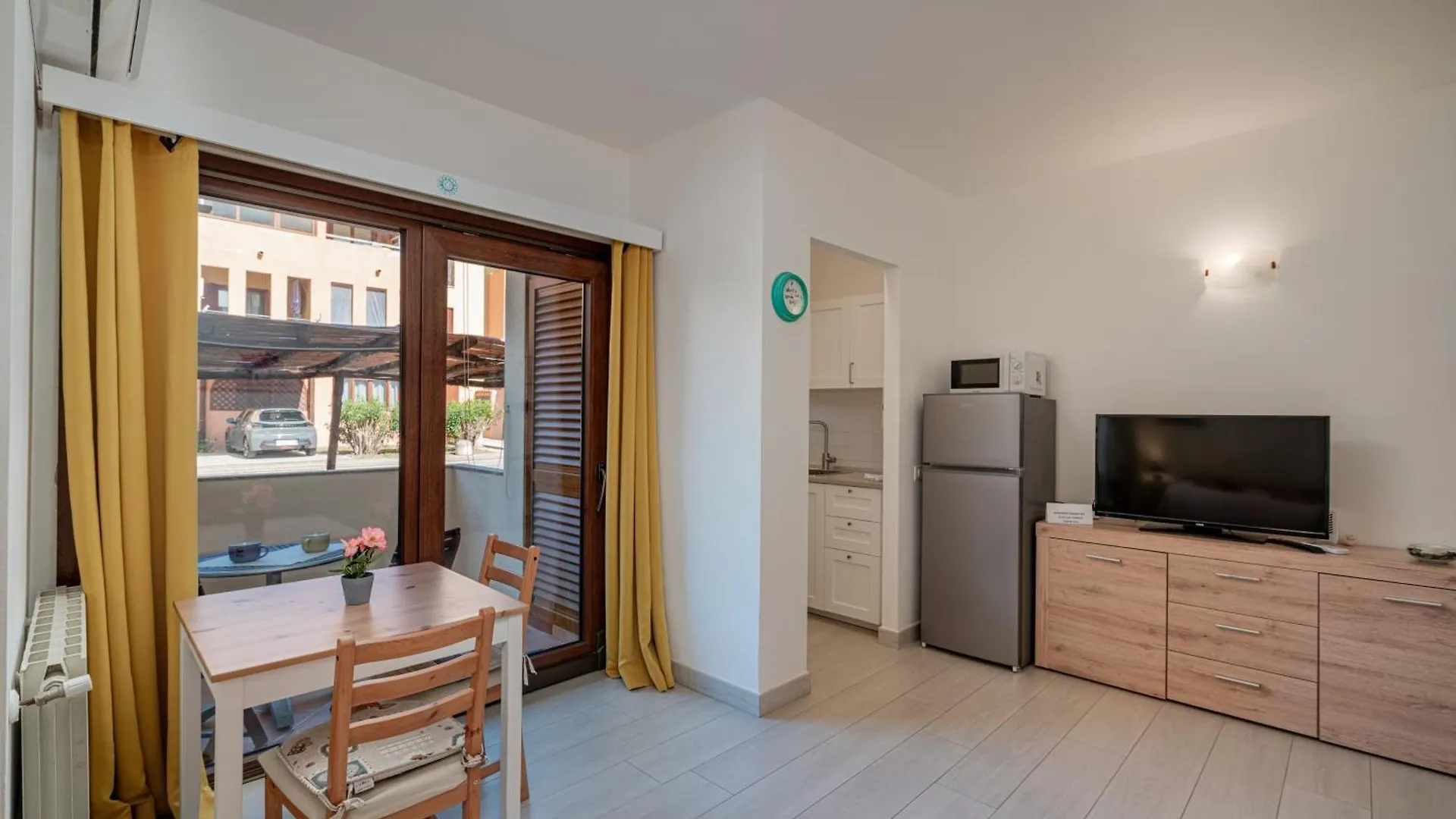 Studio'S Pavese Olbia 0*,  Italy